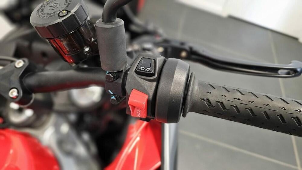 Aprilia Tuono 660 (2021 - 25) (5)