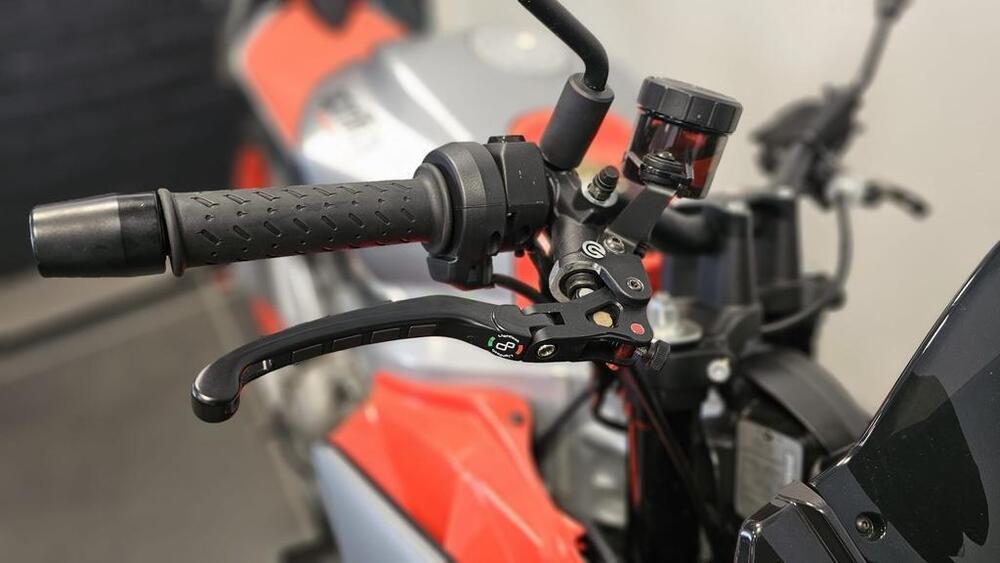 Aprilia Tuono 660 (2021 - 25) (6)