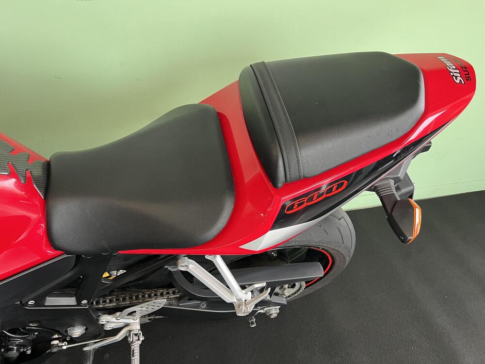 Suzuki GSX R 600 (2004 - 05) (17)