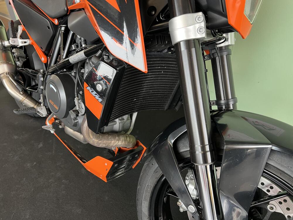 KTM 690 Duke (2016 - 19) (15)