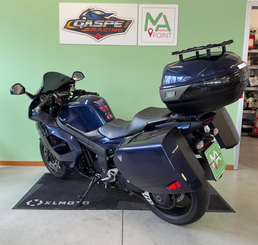 Triumph Sprint 1050 GT ABS (2010 - 2013) (5)