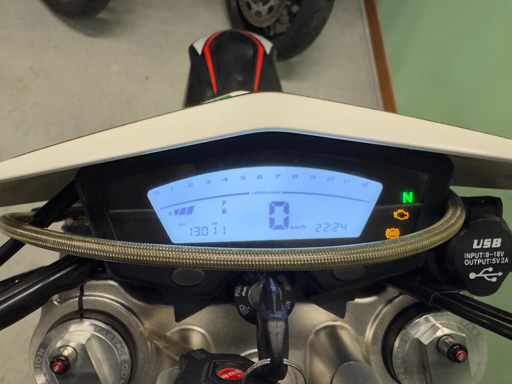 Swm SM 125 R (2022 - 24) (10)