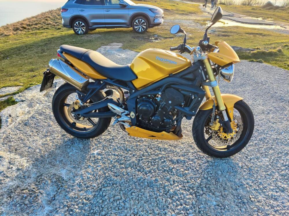 Triumph Street Triple (2007 - 12) (3)