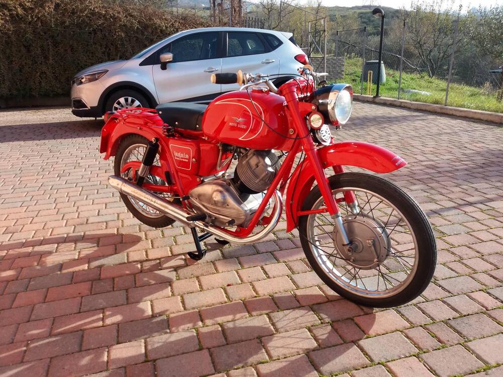 Moto Guzzi LODOLA GT 235 (3)