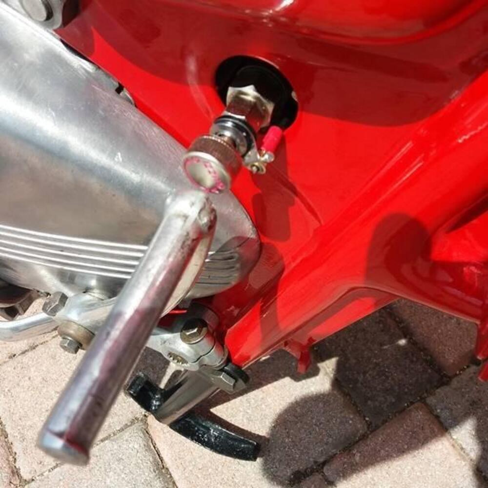 Moto Guzzi LODOLA GT 235 (7)