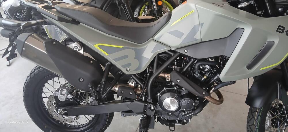 Benelli BKX 125 (2026) (2)