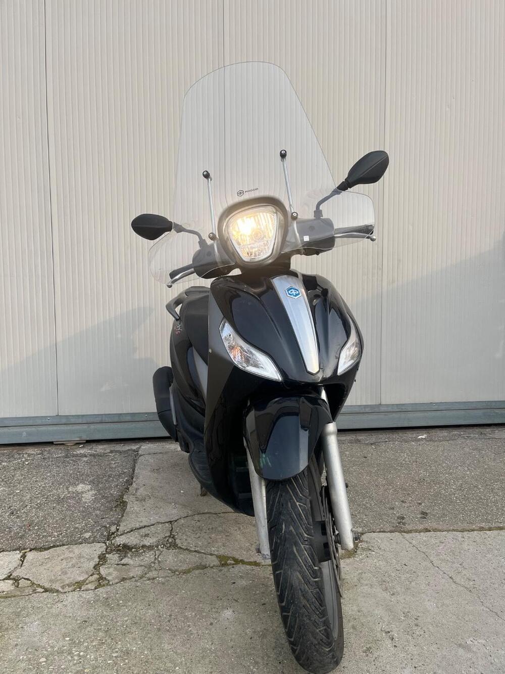 Piaggio Medley 125 S ABS (2016 - 19) (4)