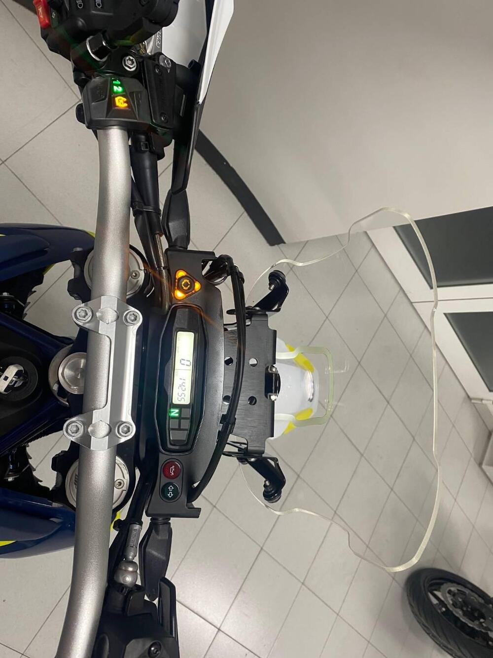 Husqvarna 701 Enduro (2023 - 25) (4)