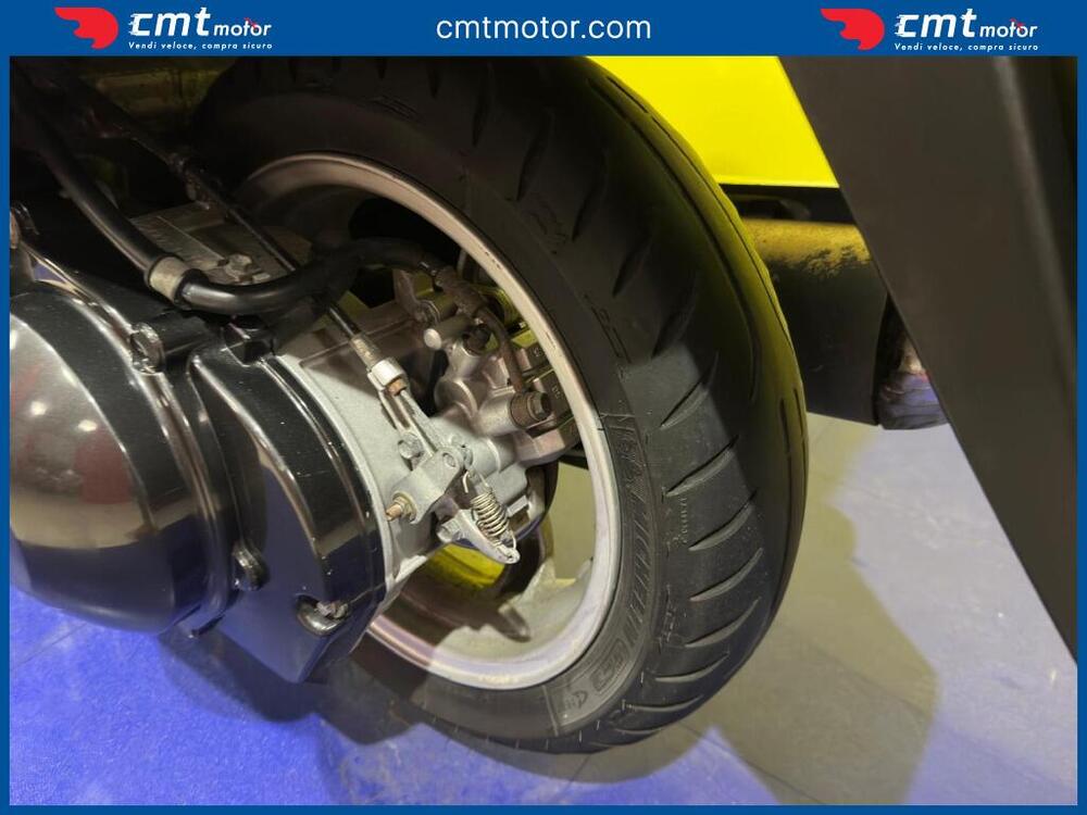 Suzuki Burgman AN 400 i.e. (2004 - 05) (8)