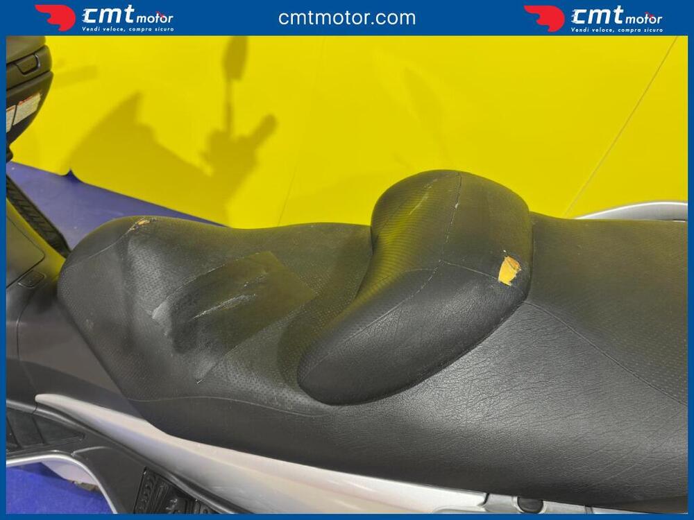 Suzuki Burgman AN 400 i.e. (2004 - 05) (13)