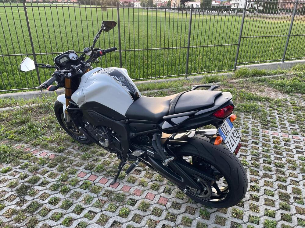Yamaha FZ8 (2013 - 16) (2)