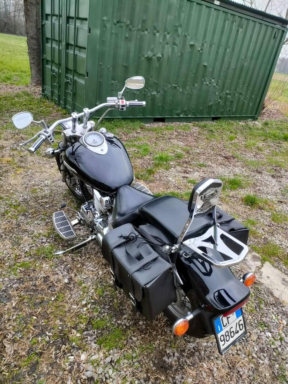 Yamaha XVS 1100 Drag Star (1999 - 06) (2)