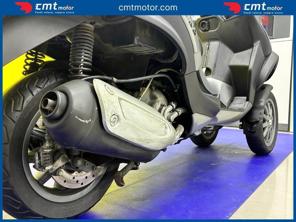 Piaggio MP3 250 i.e. (12)