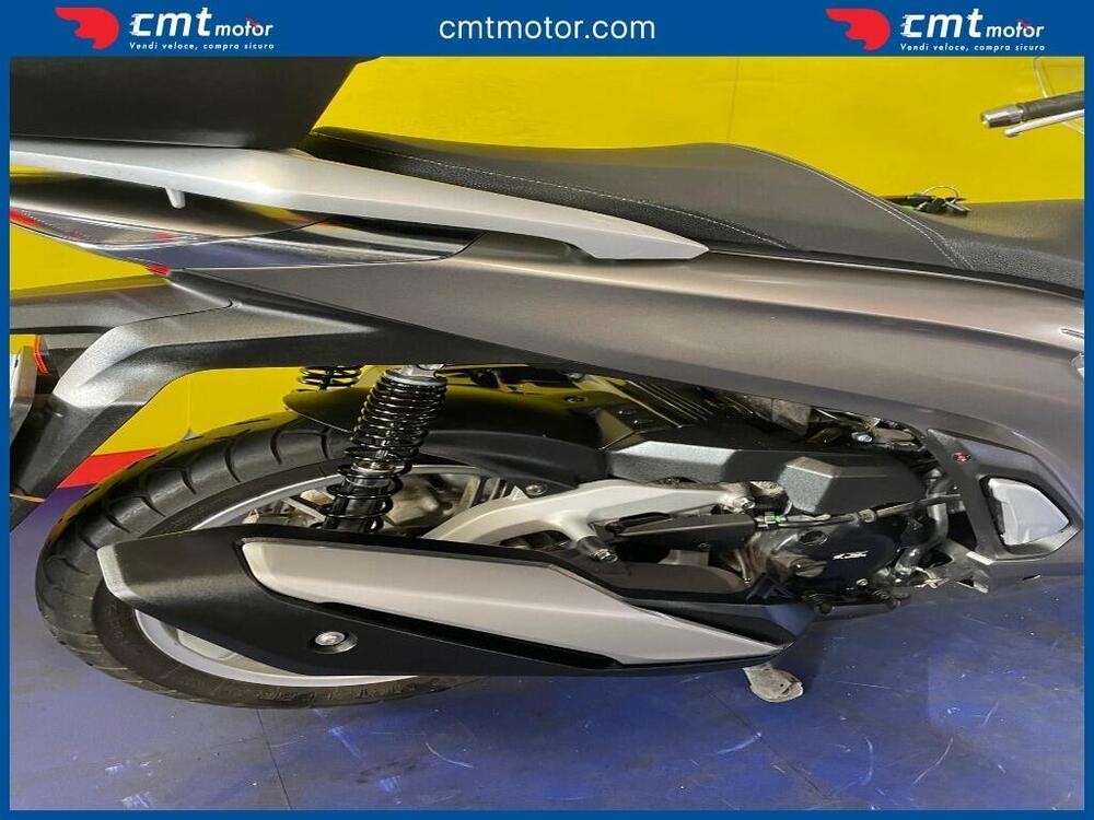 Honda SH 350 (2021 - 24) (9)