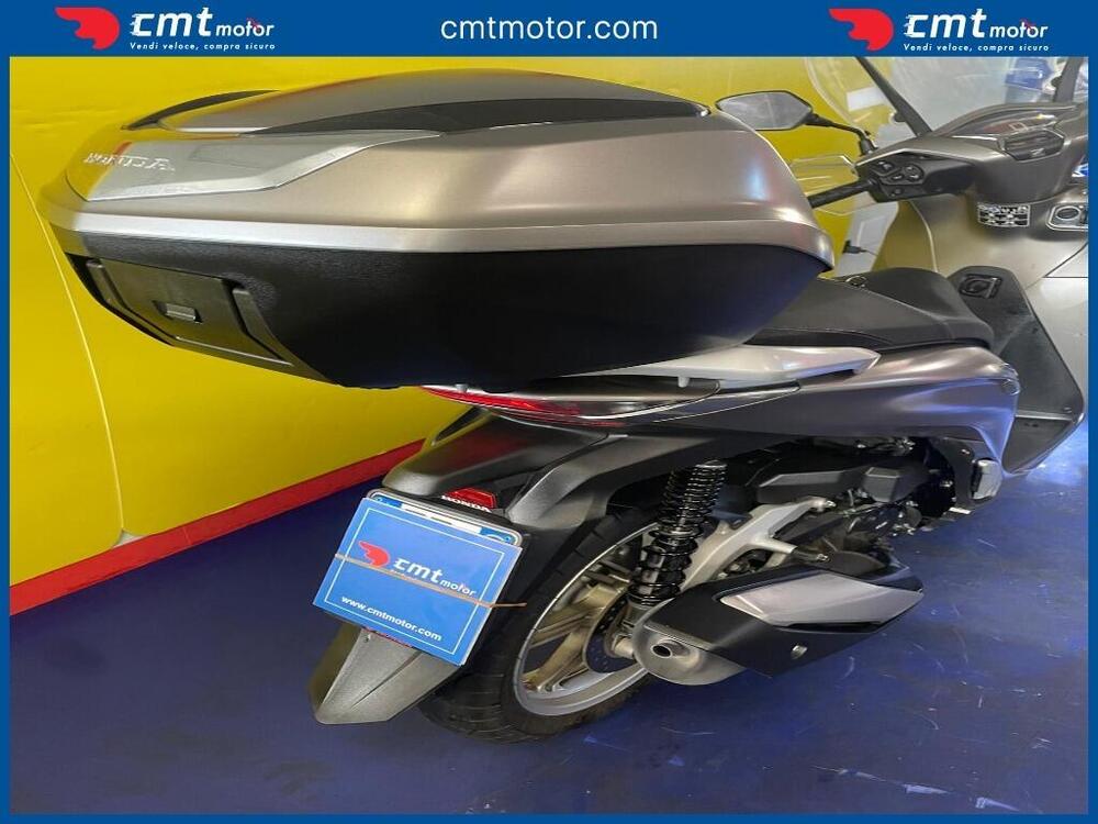 Honda SH 350 (2021 - 24) (11)