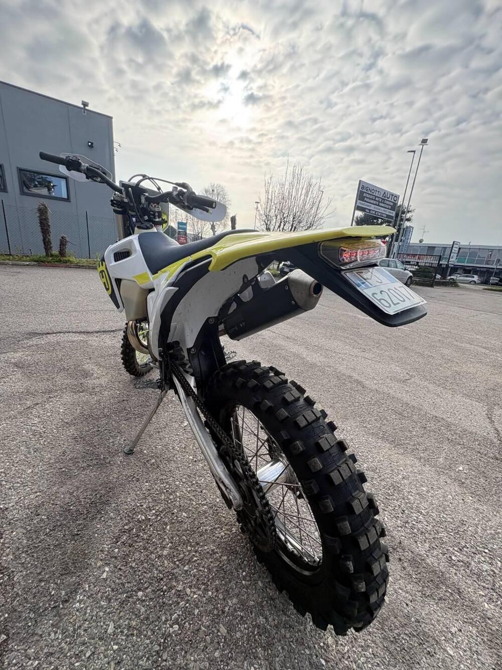 Husqvarna TE 250i (2023) (5)