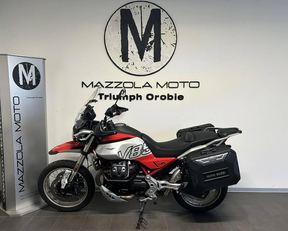 Moto Guzzi V85 TT (2024 - 26) (3)