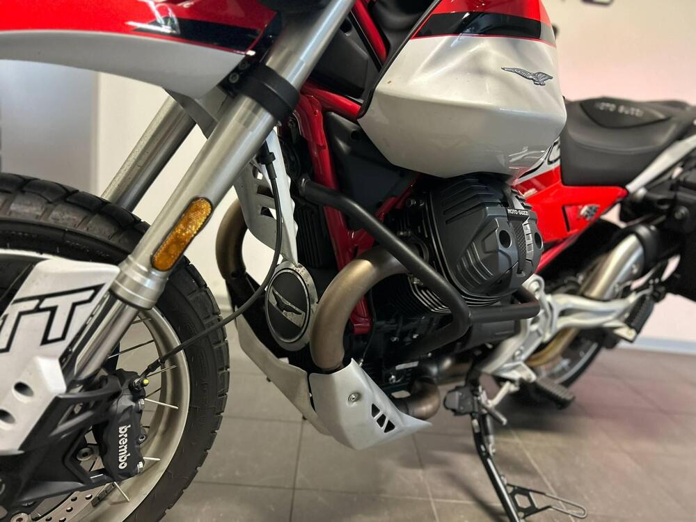 Moto Guzzi V85 TT (2024 - 26) (8)