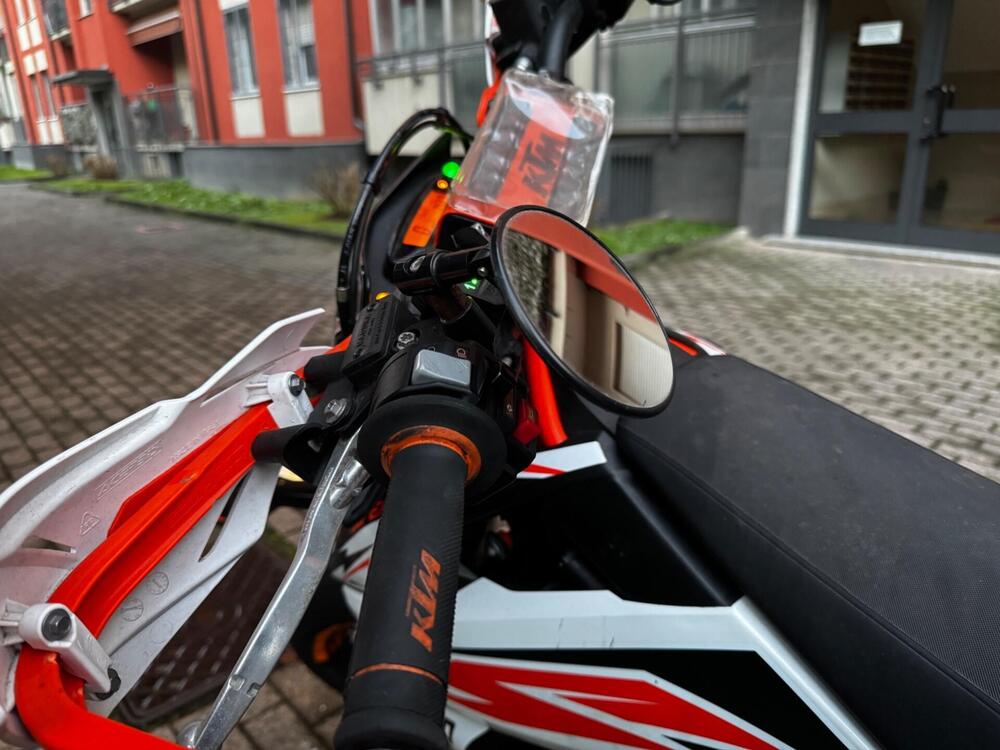 KTM 690 SMC R (2019 - 20) (6)