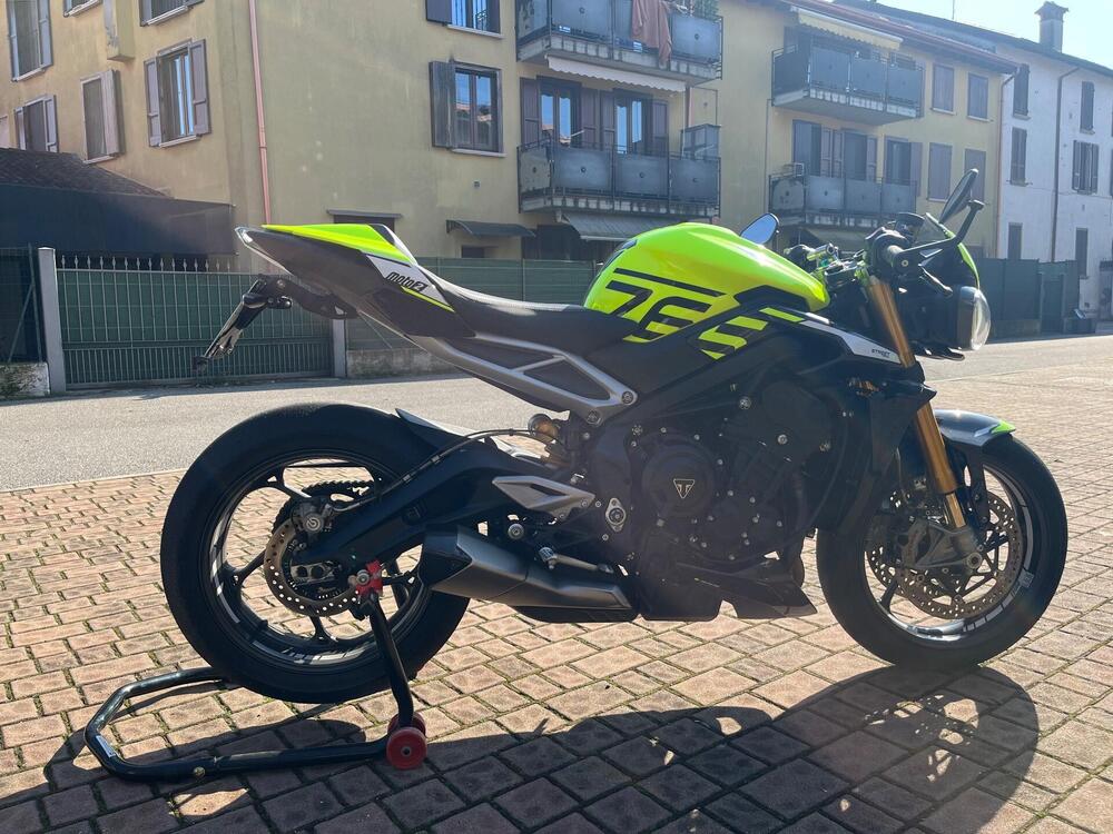 Triumph Street Triple 765 Moto2 Edition (2023 - 24) (3)