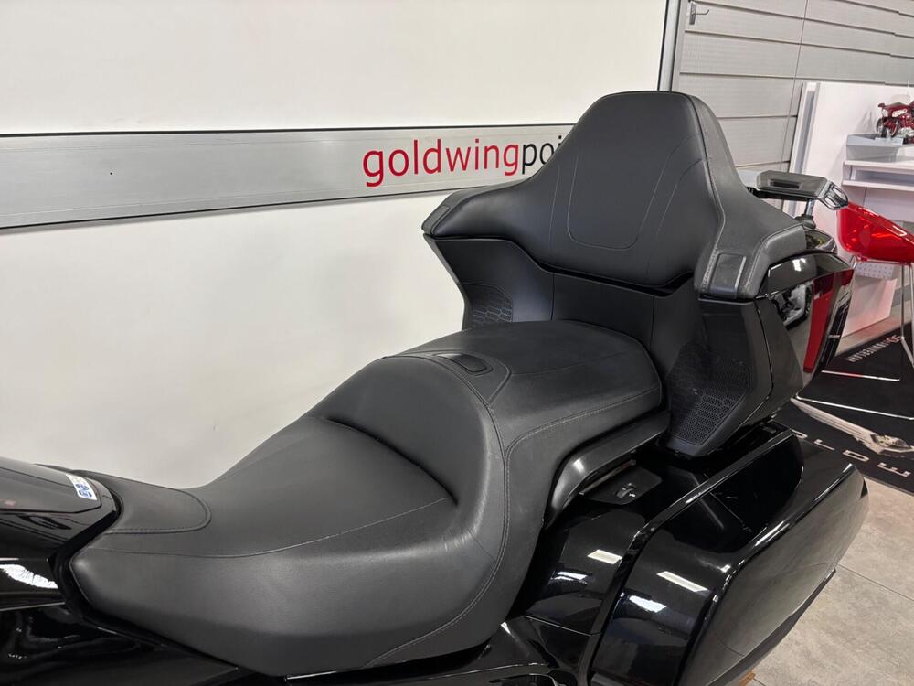 Honda GL 1800 Gold Wing Tour (2018 - 20) (3)