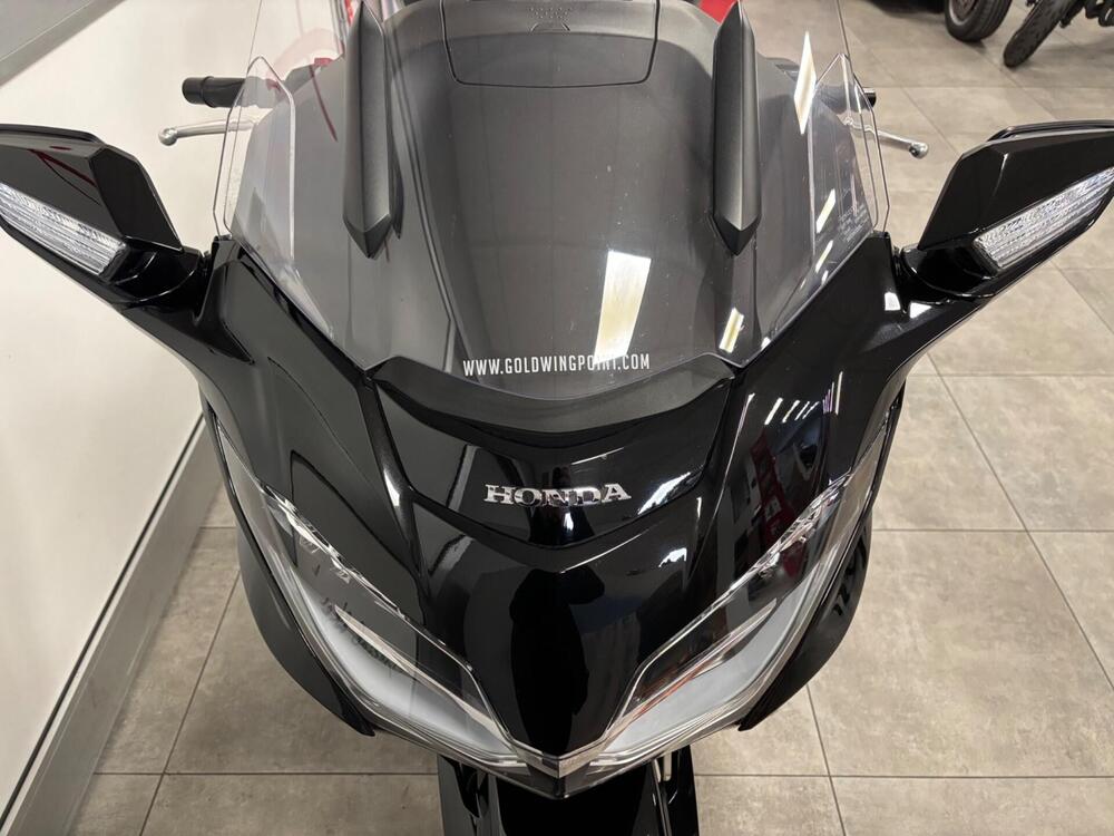 Honda GL 1800 Gold Wing Tour (2018 - 20) (9)