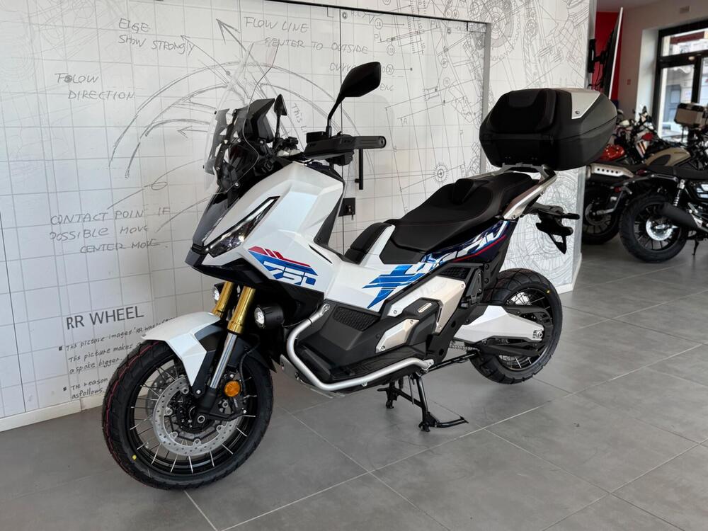 Honda X-ADV 750 Special Edition Adventure (2026) (5)