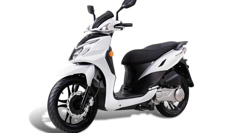 SYM Symphony SR 2026: restyling deciso per lo scooter 125 che punta ai giovani