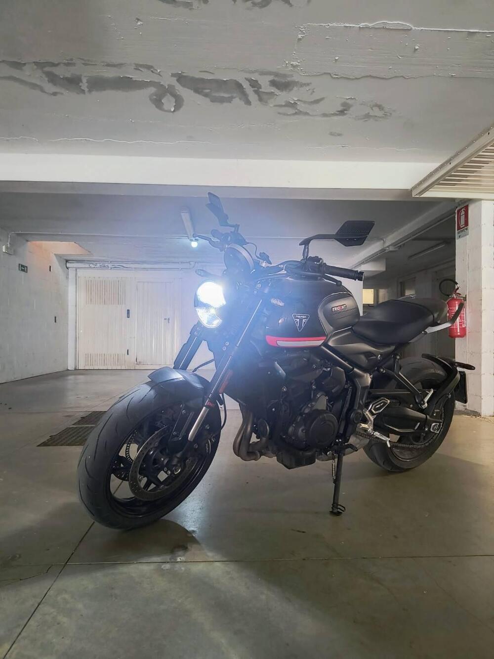 Triumph Trident 660 (2021 - 24) (2)