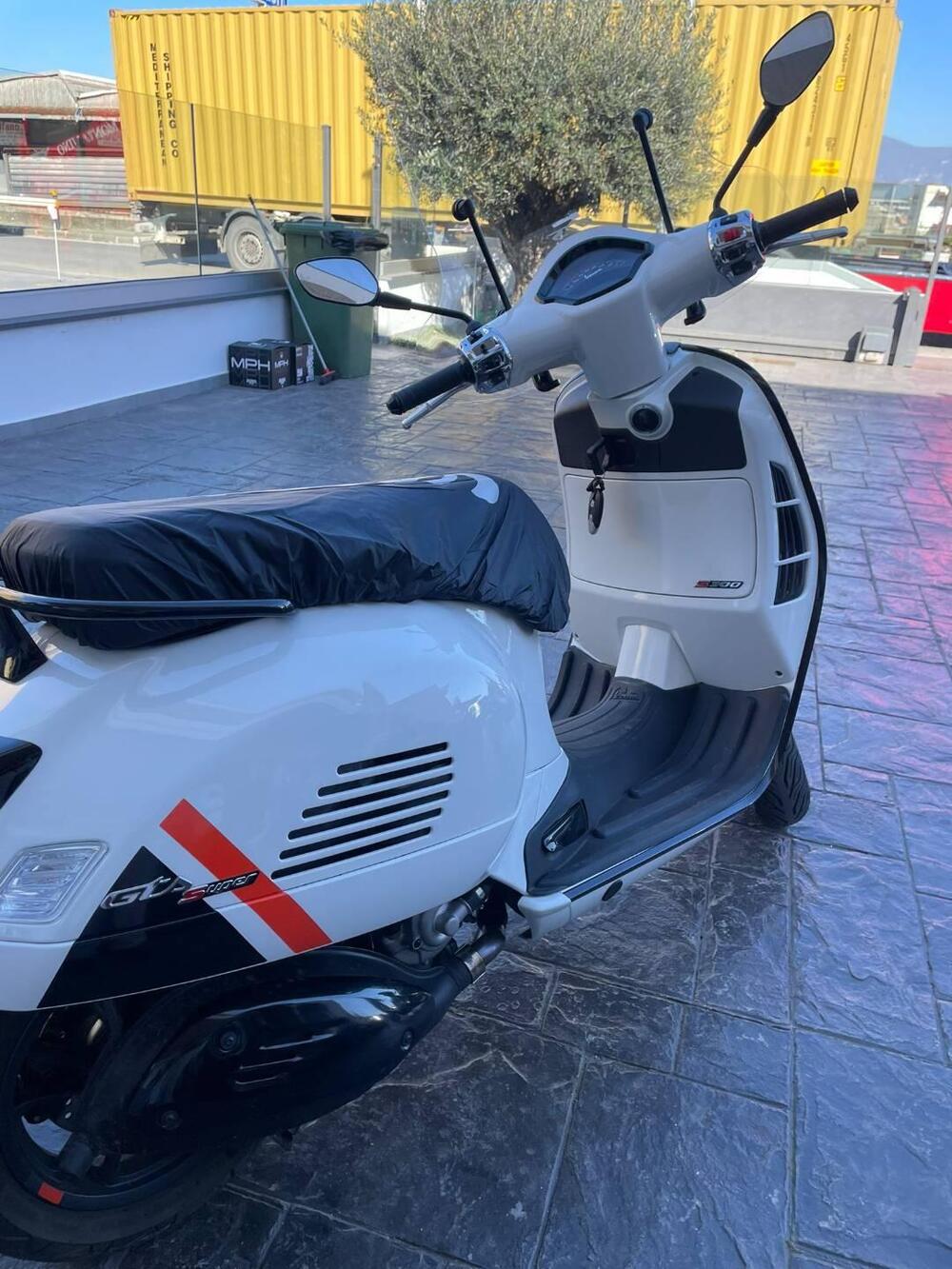 Vespa GTS 300 (2023 - 24) (5)