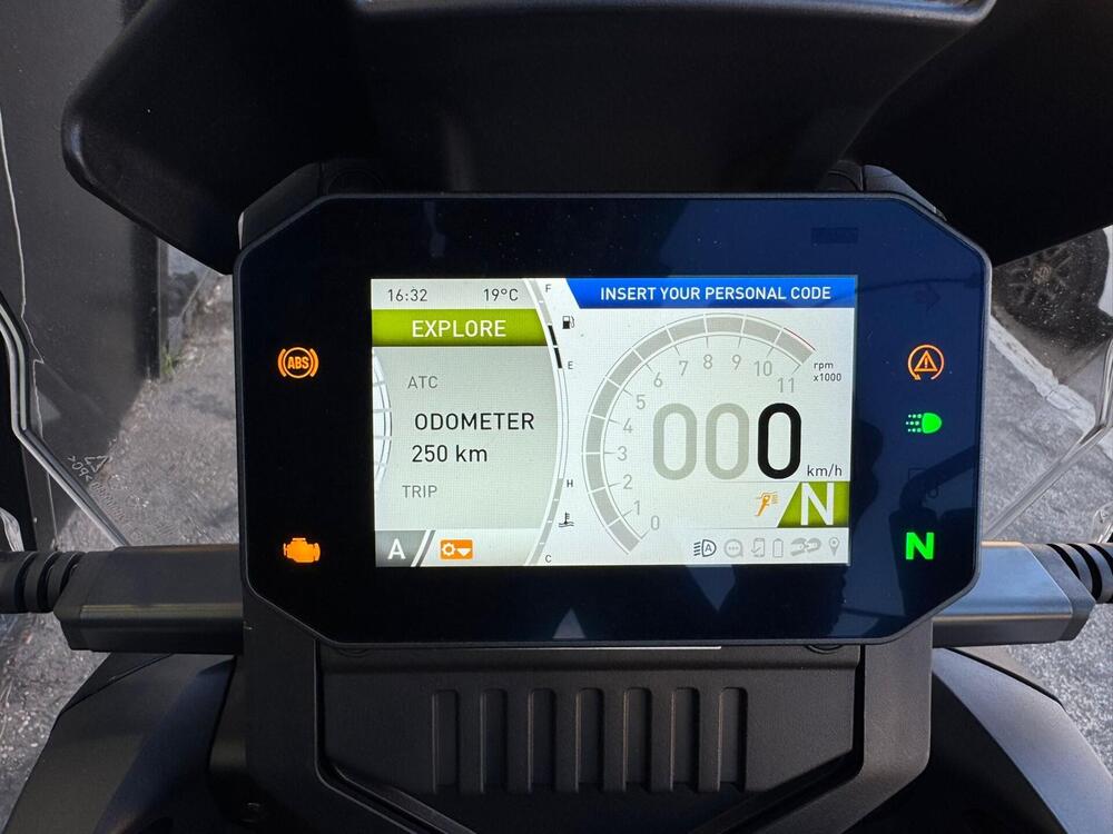 Aprilia Tuareg 660 (2025 - 26) (11)