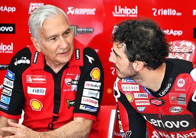 MotoGP 2026. Davide Tardozzi su Bagnaia: Molto felici di vederlo così. Futuro? È Pecco che deve fare l'annuncio