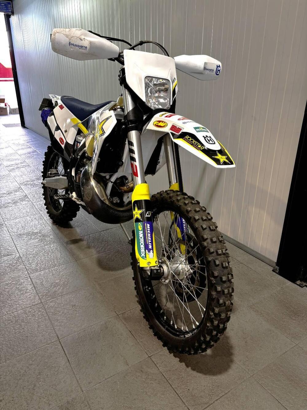 Husqvarna TE 300 Heritage (2023) (6)