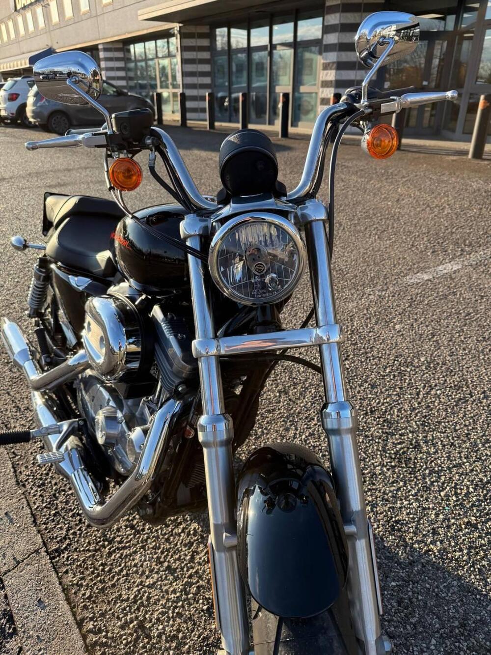 Harley-Davidson 883 SuperLow (2010 - 16) - XL 883L (5)