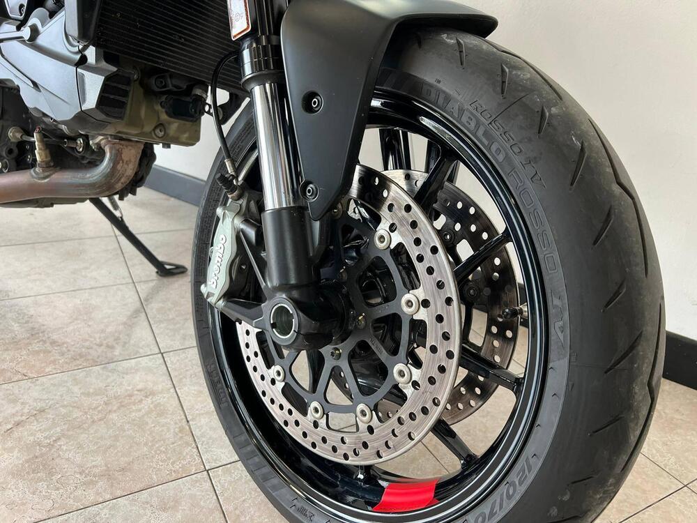 Ducati Monster 937 (2021 - 25) (12)