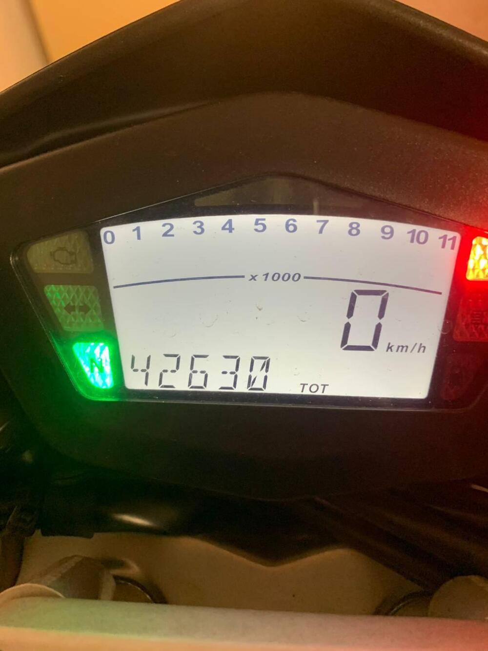 Ducati Hypermotard 1100 S (2007 - 09) (4)