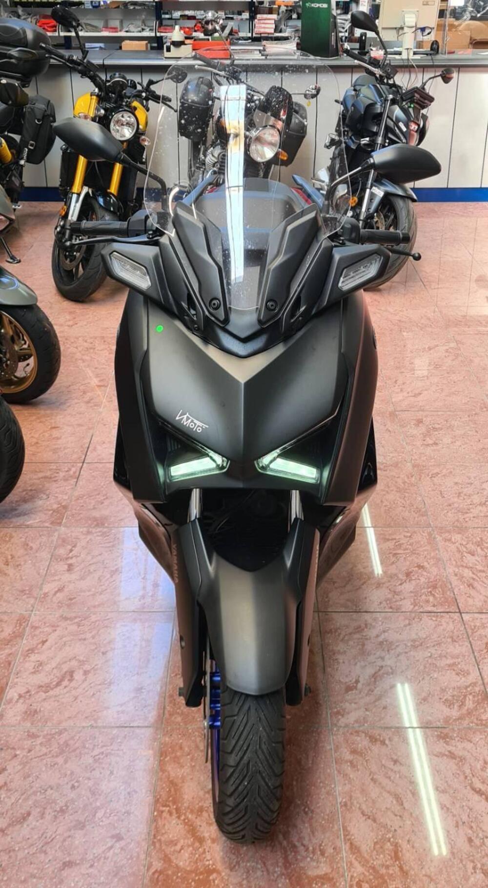 Yamaha X-Max 300 (2025 - 26) (4)