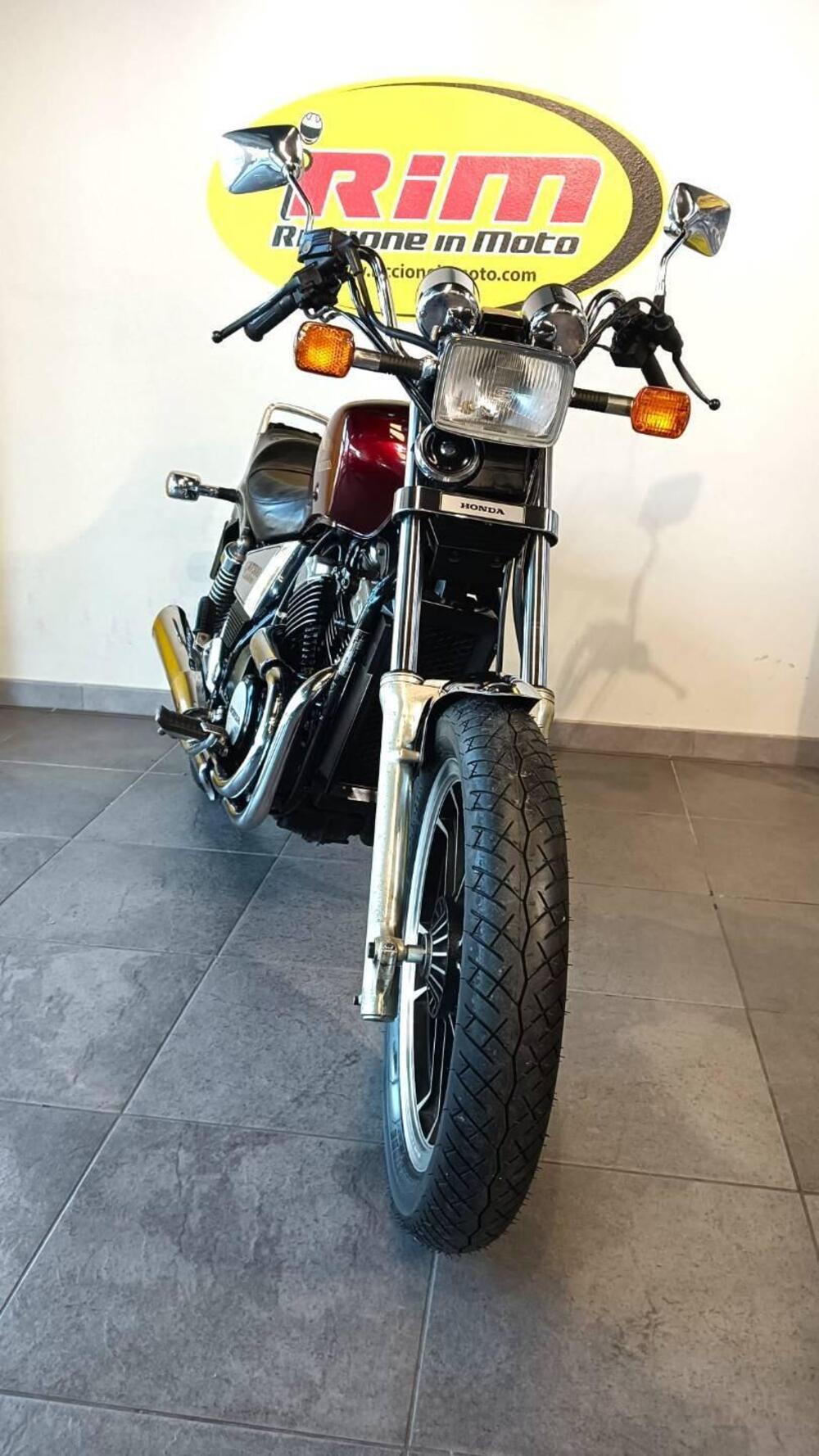 Honda VT 500 CD (1985 - 88) (9)