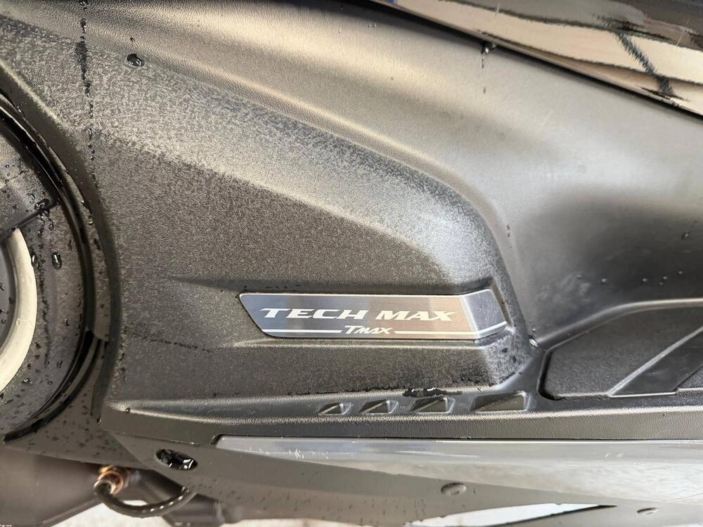 Yamaha T-Max 560 Tech Max (2021) (5)