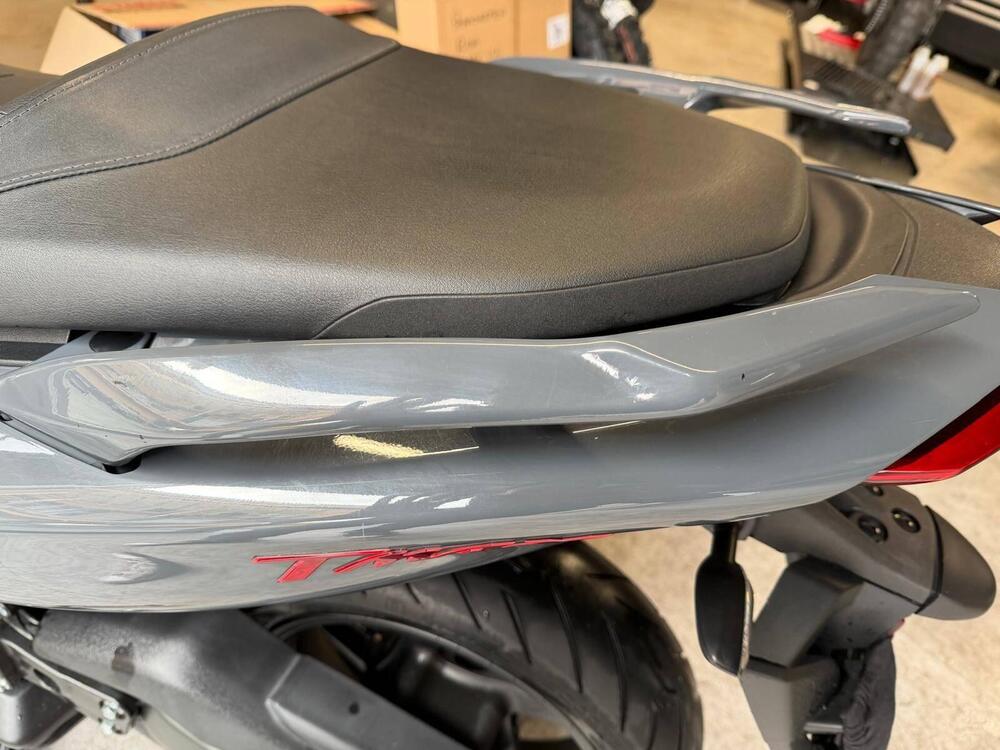 Yamaha T-Max 560 Tech Max (2021) (6)