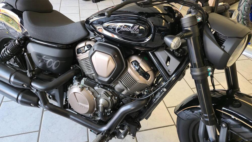 Benda Motorcycles Chinchilla 500 V2 (2025 - 26) (2)