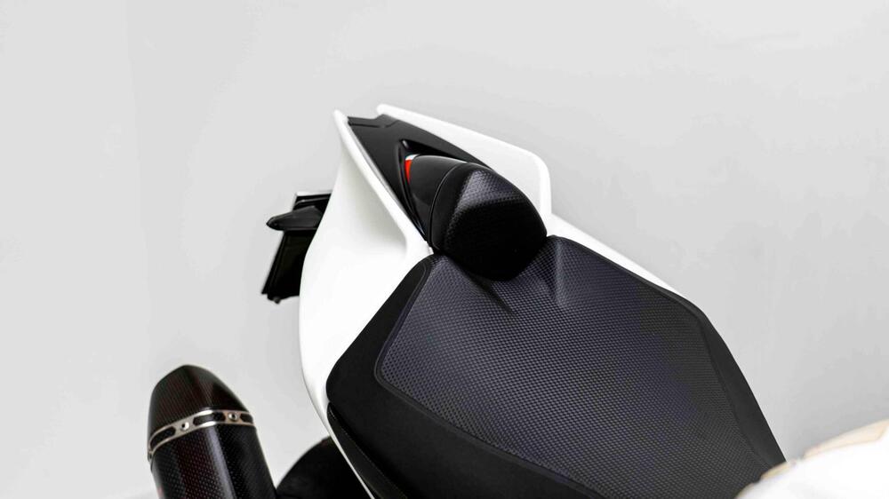 Aprilia RSV4 RR APRC ABS (2011 - 15) (10)