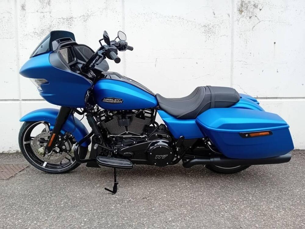 Harley-Davidson Road Glide (2024 - 26) (2)