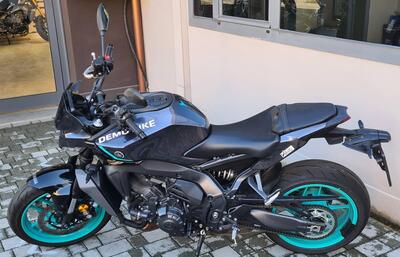 Yamaha MT-09 Y-AMT (2024 - 26) usata
