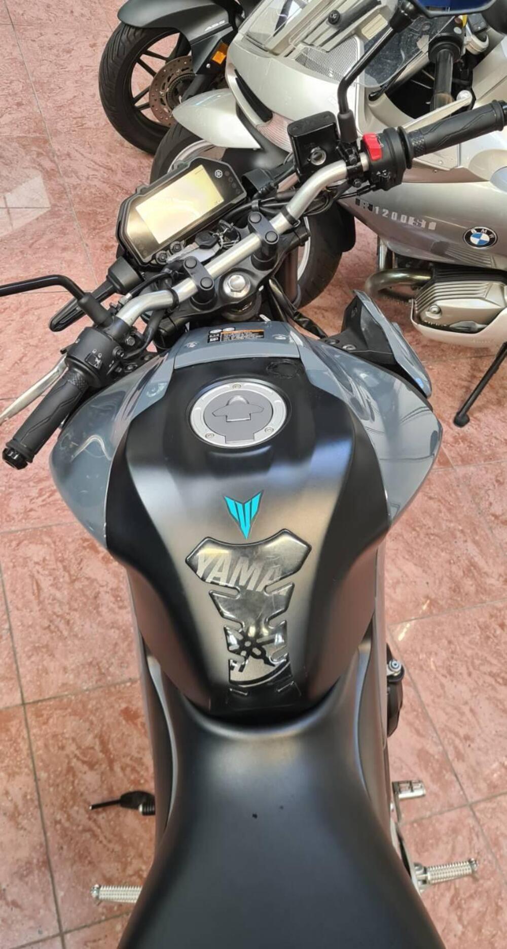 Yamaha MT-03 (2022 - 24) (2)