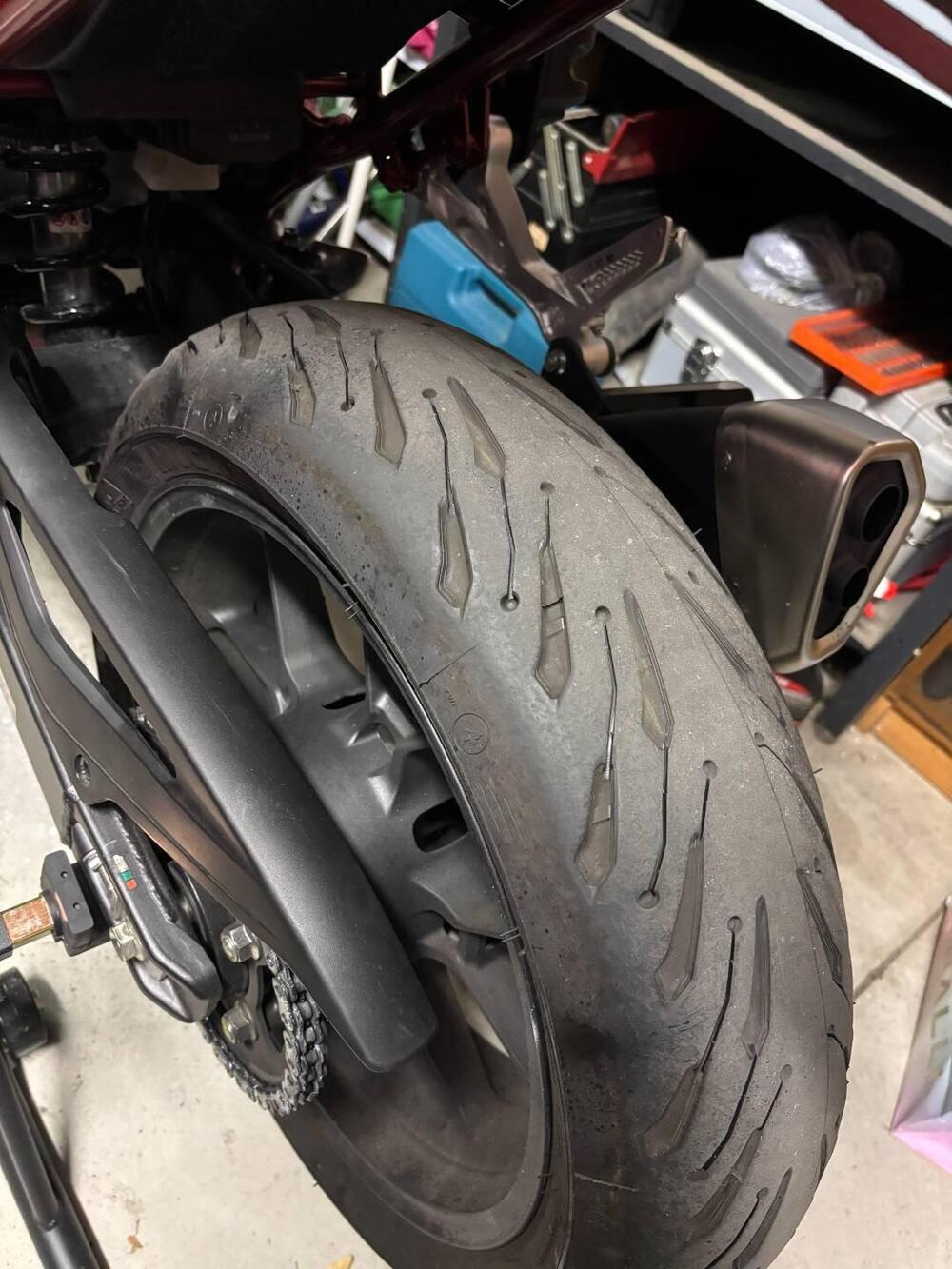 Honda CB 750 Hornet (2023 - 24) (2)