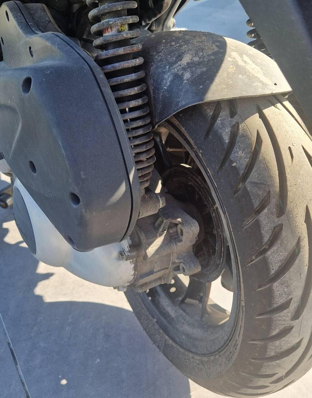 Malaguti Madison 250 RS (2003 - 04) (4)