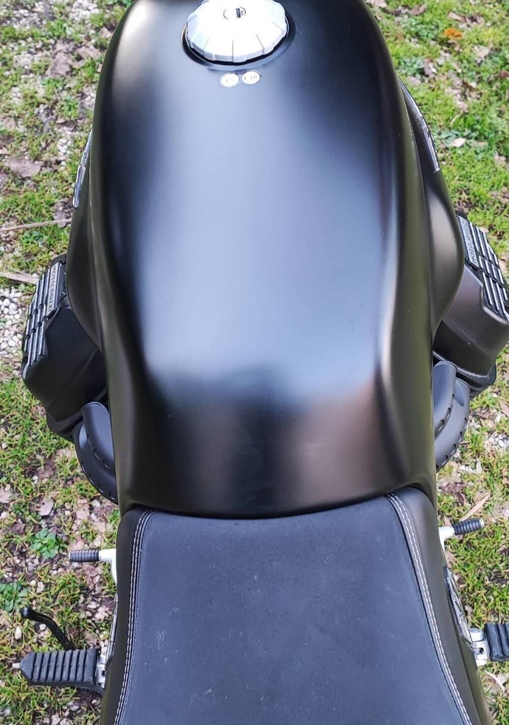 Moto Guzzi V7 850 Stone Special Abs (2021) (6)