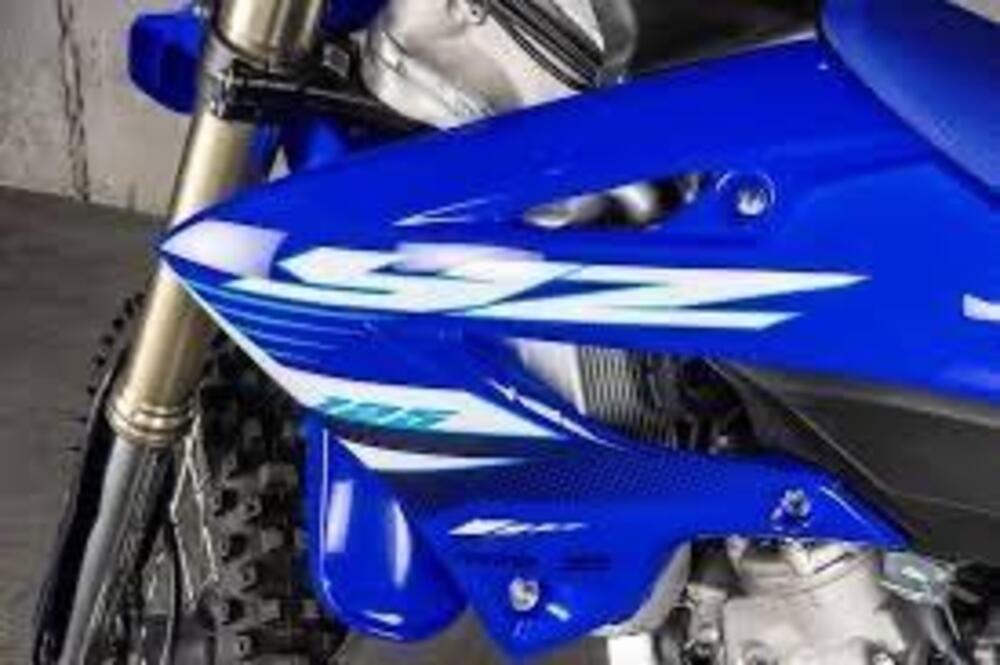 Yamaha YZ 125 (2025) (3)