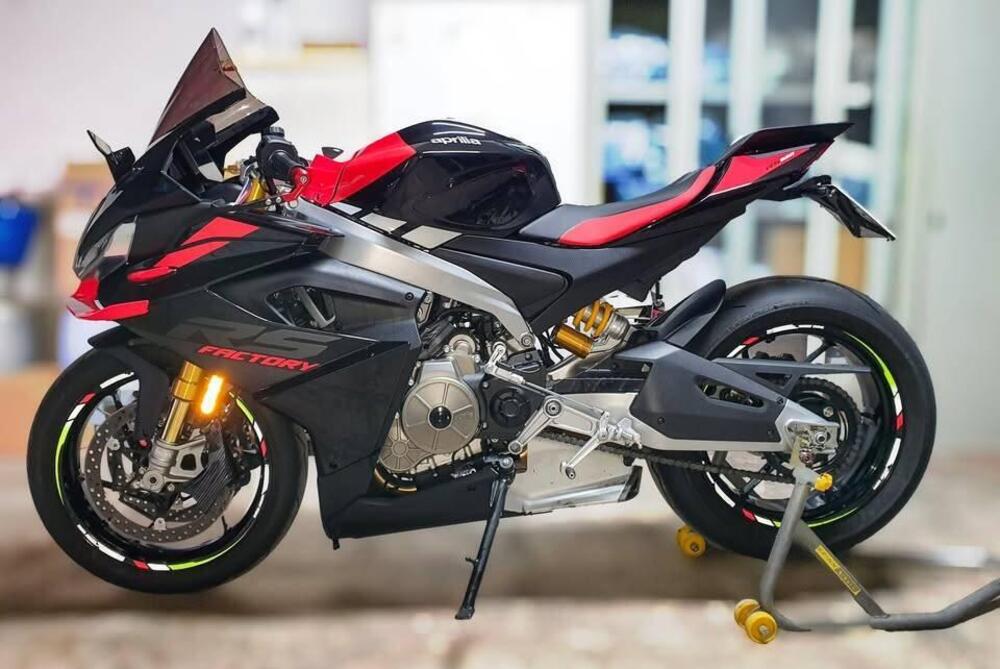 Aprilia RS 660 Factory (2025 - 26)